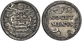 ROMA
Innocenzo XI (Benedetto Odescalchi), 1676-1689.
Grosso s. data.
Ag gr. 1,47
Dr. INNOC - XI P M. Stemma poligonale sormontato da triregno e ch...