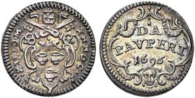 ROMA
Innocenzo XII (Antonio Pignatelli), 1691-1700.
Mezzo Grosso 1696.
Ag gr. 0,84
Dr. INNOC - XII PO M. Stemma sormontato da triregno e chiavi de...