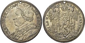 ROMA
Clemente XI (Gian Francesco Albani), 1700-1721.
Piastra 1702 a. II. 
Ag gr. 32,01
Dr. CLEMENS XI PONT - MAX A II. Busto a s. con camauro, moz...