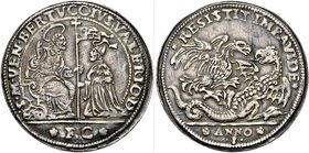 VENEZIA
Bertucci Valier doge CII, 1656-1658.
Osella anno I, 1656 FALSO RITIRATO
Ag gr. 9,96
Dr. S M VEN BERTVCCIVS VALERIO D. San Marco, seduto in...