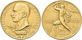 REGNO D’ITALIA
Vittorio Emanuele III, 1900-1943.
100 Lire 1925 Roma, Vetta d’Italia.
Au
Dr. Testa del sovrano rivolta a s., poggiante su due rami ...