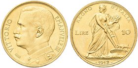 REGNO D’ITALIA
Vittorio Emanuele III, 1900-1943.
10 Lire 1912 Roma, Aratrice.
Au
Dr. Semibusto del sovrano in uniforme a testa scoperta, rivolto a...