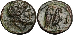 Greek Italy. Southern Apulia, Graxa. AE Quadrans, c. 210-150 BC. D/ Laureate head of Zeus right. R/ Two eagles right, wings closed, on thunderbolt; cr...