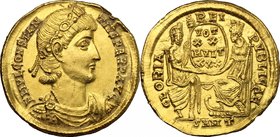 Constantius II (337-361). AV Solidus, Nicomedia mint, 340-350 AD. D/ FL IVL CONSTANTIVS PERP AVG. Pearl and rosette-diademed, draped and cuirassed bus...