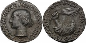 Sigismondo Pandolfo Malatesta (1432-1468), Signore di Rimini. Medaglia 1447. D/ SIGISMVNDVS PANDVLFVS MALATESTA. Busto di Sigismondo a sinistra che in...
