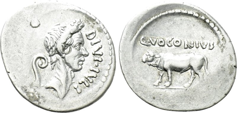 DIVUS JULIUS CAESAR (Died 44 BC). Denarius (40 BC). Rome. Q. Voconius Vitulus, m...