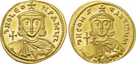 LEO III THE "ISAURIAN" with CONSTANTINE V (717-741). GOLD Solidus. Constantinople.