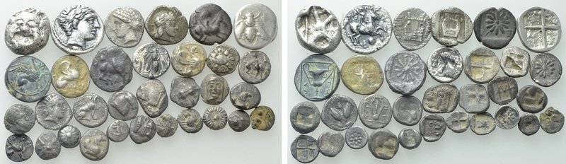 32 Greek Coins. 

Obv: .
Rev: .

. 

Condition: See picture.

Weight: g...