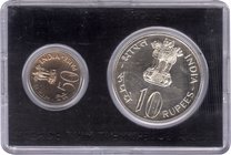 UNC Set
Set of 2 Coins
UNC Set of 25th Anniversary of Independence of Bombay Mint of 1972.
Republic India, 1972, UNC Set, 25th Anniversary of Indep...