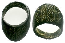 Ancient Roman Large Decorated Archer's Ring

Condition: Very Fine

Weight: 15.89 gr
Diameter: 39.25 mm