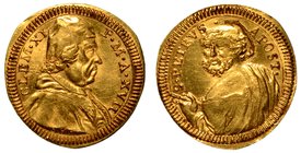 CLEMENTE XI (1700-1721) – Mezzo scudo d'oro A. XVII. Busto con camauro a d. R/ Mezzo busto di S. Pietro volto a s. di tre quarti. Munt. 29.
g. 1,69
...