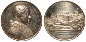 GREGORIO XVI (1831-1846) - Medaglia annuale in argento A. XII.
 Busto a d. con berretto, mozzetta e stola; sotto il taglio della spalla, GIVS CERBARA...