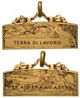 TERRA DI LAVORO - Medaglia s.d.
Opus: S.J.,
dim. 20x40
metallo dorato
Agli inizi del 1914 si costituì nella provincia di Terra di Lavoro un comita...