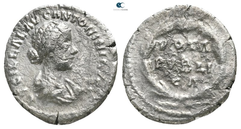 Lucilla AD 164-169. Rome
Denarius AR

18 mm., 2,68 g.



nearly very fine