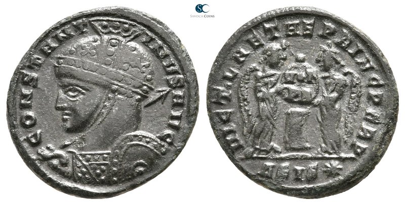 Constantinus I the Great AD 306-337. Siscia
Follis Æ

19 mm., 2,80 g.



...