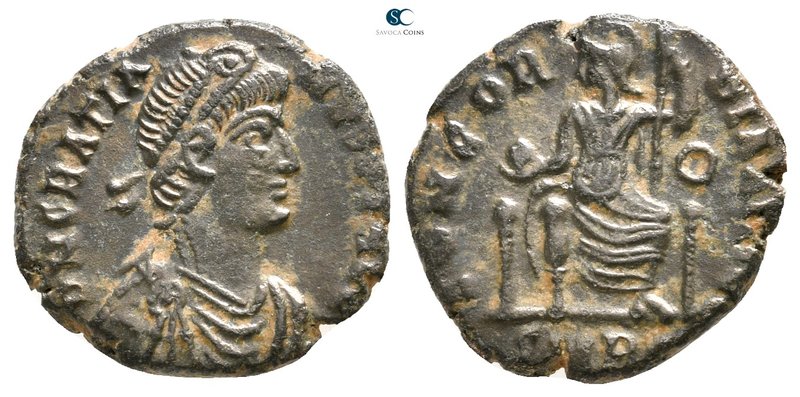 Gratian AD 375-383. Rome
Follis Æ

18 mm., 2,85 g.



nearly very fine