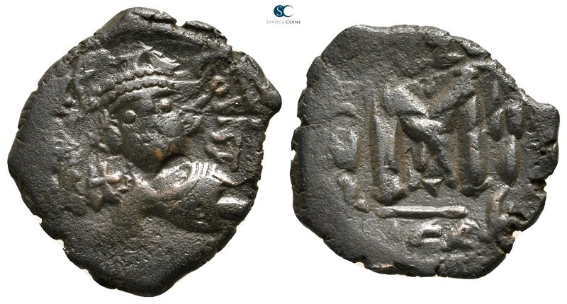 Constans II AD 641-668. Constantinople
Follis Æ

23 mm., 5,13 g.



very ...