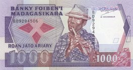 Madagascar, 1.000 Francs (200 Ariary), 1988-1993, UNC, p72
serial numbe: BD 9294506
Estimate: 10.-20