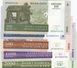Madagascar, 100 Ariary, 200 Ariary, 500 Ariary, 1.000 Ariary and 2.000 Ariary, 2004/2007, UNC, p86, p87, p88, p89, p93, (Total 5 banknotes)
2.000 Ari...