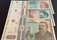 Romania, 200 Lei, 500 Lei and 1000 Lei, 1992/1993, UNC, (Total 3 banknotes)
Estimate: 10.-20