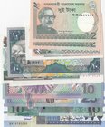 Mix Lot, 11 banknotes in whole UNC condition
Sudan, 2 Pounds, Sudan, 10 Pounds, Suriname, 10 Gulden, Suriname, 25 Gulden, Myanmar, 1 Kyat, 
Estimate...