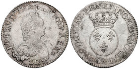 France. Louis XV. Ecu Vertugadin. (1715-1774). Reformation. (Km-414 var). Ag. 30,17 g. Está claramente acuñada sobre una moneda de Luis XIV. Atractiva...