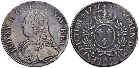 France. Louis XV. Ecu. 1727. Paris. A. (Km-486.1). (Dav-1330). (Gad-321). Ag. 29,36 g. Ligera plata agria en anverso. Buen ejemplar para este tipo. To...