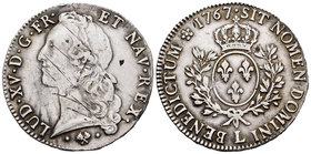 France. Louis XV. 1 ecu. 1767. Bayonne. L. (Km-512.2). Ag. 29,31 g. Rayas en anverso. Choice VF. Est...100,00.