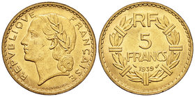 France. 5 francos. 1939. (Km-888a.1). (Gad-761). 11,97 g. AU. Est...25,00.