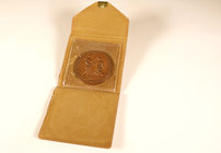 Medalla. 1970. 47,68 g. XIII European Art Exhibition of the Council of Euope. En su estuche original. UNC. Est...25,00.