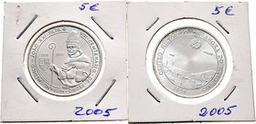 Portugal. Lote de 2 piezas de 5 euros de Portugal 2005. A EXAMINAR. UNC. Est...20,00.