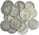 16 monedas diferentes de 2 reales de Barcelona 1853, 1855 y 1857; Madrid 1852, 1854, 1855, 1859, 1860, y 1862; Sevilla 1852, 1853, 1857 y 1863; 20 cén...