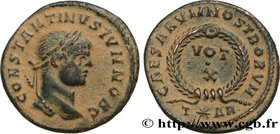 CONSTANTINE II
Type : Centenionalis ou nummus 
Date : 322-324 
Mint name / Town : Arles 
Metal : copper 
Diameter : 20,5 mm
Orientation dies : 1...