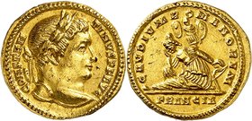 Constantin I, 306-337. Aureus 310-313, Trèves. CONSTANTI NVS P F AVG Buste lauré de Constantin à droite / GAVDIVM ROMANORVM La France assise à gauche,...