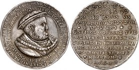 Henry VIII, 1509-1547. Médaille en argent 1545, par Henry Bayse. HENRICVS OCTA ANGLIÆ FRANCI ET HIB REX FIDEI DEFENSOR ET IN TERR ECCLE ANGLI ET HIBE ...