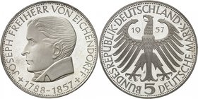 République fédérale d'Allemagne, 1949-. 
5 Mark 1957 J, Hambourg. FRAPPE sur FLAN BRUNI. Tête nue de Joseph von Eichendorff à gauche / Aigle aux aile...