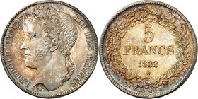 Royaume de Belgique
Léopold I, 1831-1865. 
5 Francs 1833,Bruxelles. Tranche position A. Tête coiffée d'une couronne de chêne à gauche / valeur et da...