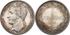 Royaume de Belgique
Léopold I, 1831-1865. 
5 Francs 1842, Bruxelles. ESSAI en ARGENT. Tranche lisse. Tête coiffée d'une couronne de chêne à gauche /...