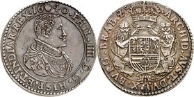 Brabant
Philippe IV d'Espagne, 1621-1665. 
Double Ducaton 1640, Anvers. Buste drapé et cuirassé à droite / Armoiries couronnées soutenues par deux l...