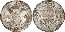 Brabant
Philippe IV d'Espagne, 1621-1665. 
Patagon 1646, Anvers. Croix de Bourgogne portant en cœur un briquet. Au-dessus, une couronne. De part et ...