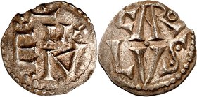 Genève
Charlemagne, 768-814. 
Denier non daté (vers 773), Genève. Inscription CARO-LVS sur deux lignes / Inscription GENEVA dégénérée. 1,04g. Depeyr...