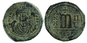 Maurice Tiberius. 582-602. AE Follis.
blundered legend, bust facing, wearing crown with trefoil ornament, and consular robes; in right hand, mappa, i...