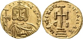 Nicephorus I, 802-811. Solidus (Gold, 19 mm, 3.85 g, 6 h), uncertain Sicilian mint, probably Syracuse, 802-803. hI-FOROS bAS Bearded and facing bust o...