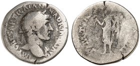 RÖMISCHE MÜNZEN. RÖMISCHE KAISERZEIT. Hadrianus, 117 - 138. Quinar. Rev. Stehende Victoria.
RIC 105; C. 1128 R ! 1,15 g f. ss / s