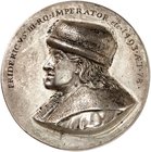 Friedrich III., 1452-1493. Einseitige Silbergußmedaille o. J. (um 1680, von Georg Schweigger, Nürnberg, 50,0 mm), auf seinen Tod. Erhabenes Brustbild ...