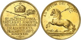 Karl VI., 1711-1740. Vergoldete Bronzemedaille 1723 (von M. A. Gennaro, 48,3 mm), auf die böhmische Krönung seiner Gemahlin Elisabeth Christina von Br...