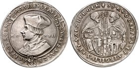 SALZBURG. - Erzbistum. Matthäus Lang von Wellenburg, 1519-1540. Guldiner 1522.
Dav. 8160, Pr. 203, Zöttl 202 kl. Hksp., Felder l. geglättet, ss+