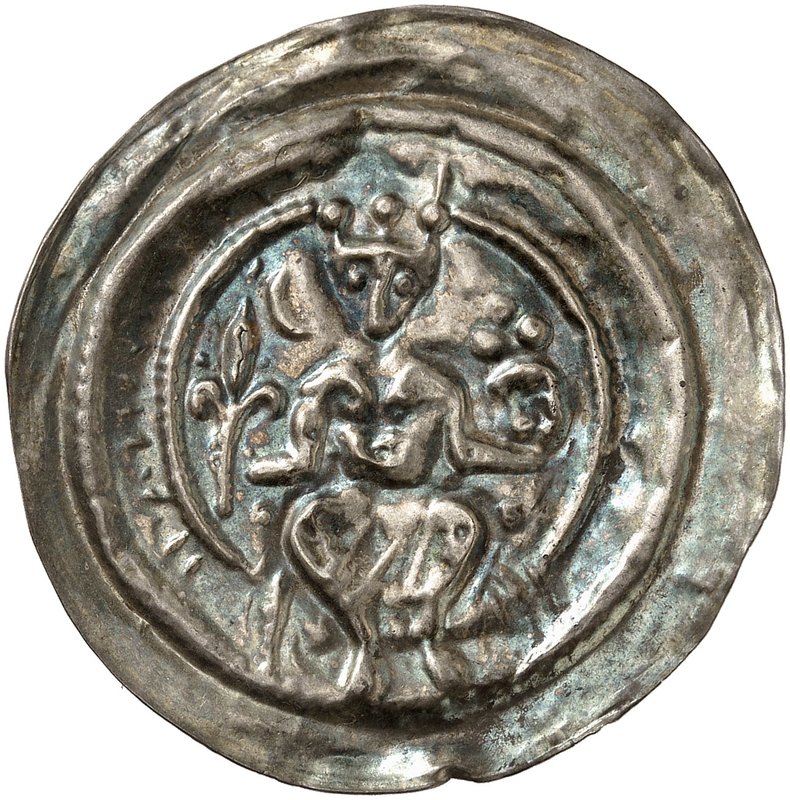 ALTENBURG. - Königliche Münzstätte. Friedrich II., 1215-1250. Brakteat. Thronend...