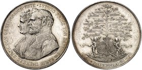 BAYERN. Ludwig III., 1913-1918. Silbermedaille 1893 (von A. Boersch, 41,1 mm), in Fortsetzung der Geschichtstaler, auf seine Silberhochzeit. Brustbild...