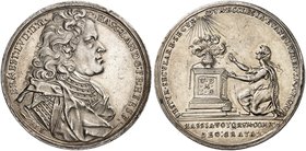 HESSEN - DARMSTADT. Ernst Ludwig, 1678-1739. Taler 1717, auf die 200-Jahrfeier der Reformation.
Dav. 2317, Schütz 2873, Slg. Whiting 189 kl. Rdf., vz...